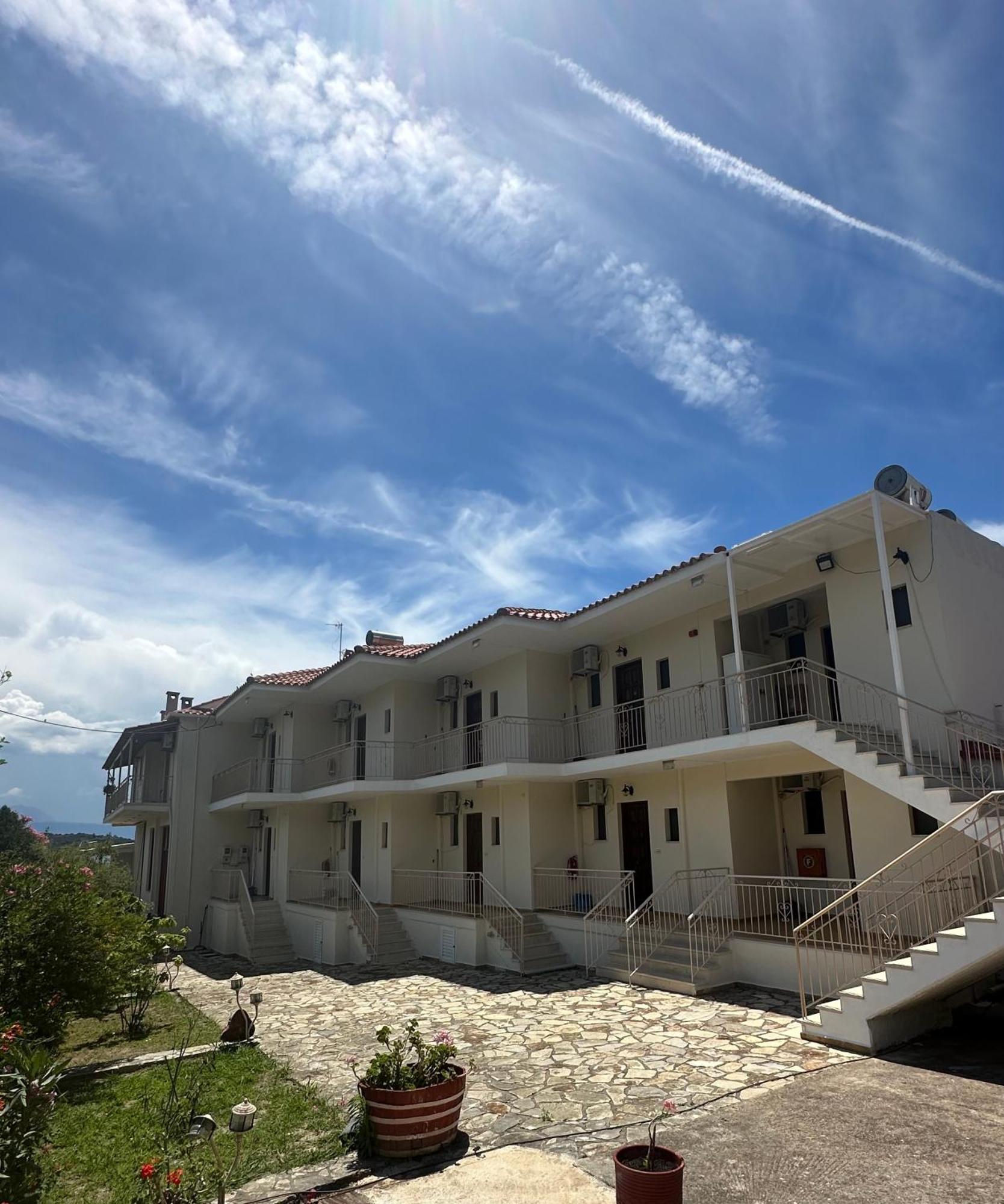 Evita Luxury Apartments Spilia  Екстериор снимка