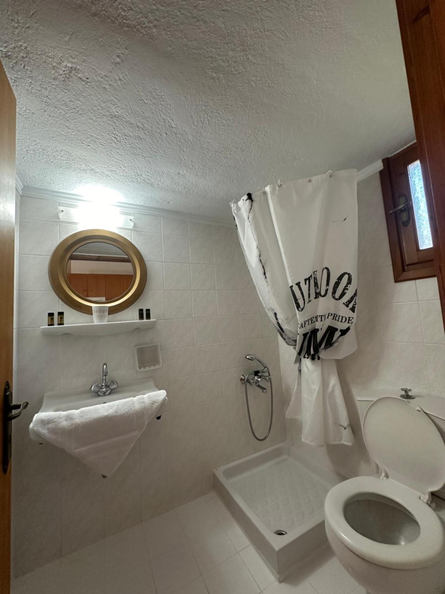 Evita Luxury Apartments Spilia  Екстериор снимка