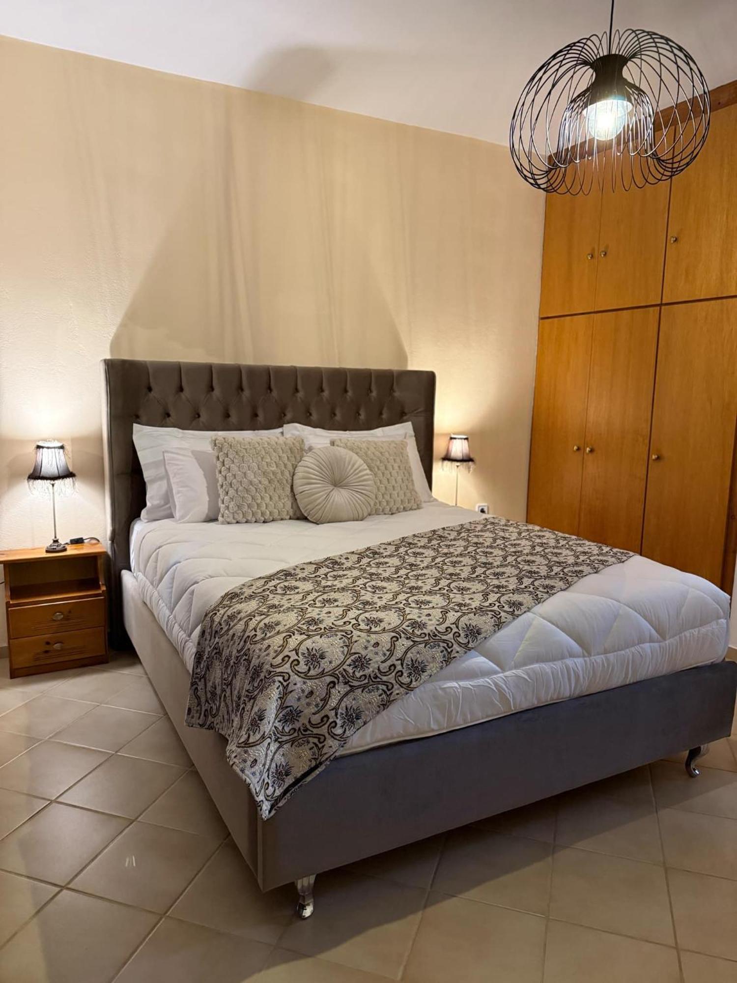 Evita Luxury Apartments Spilia  Екстериор снимка