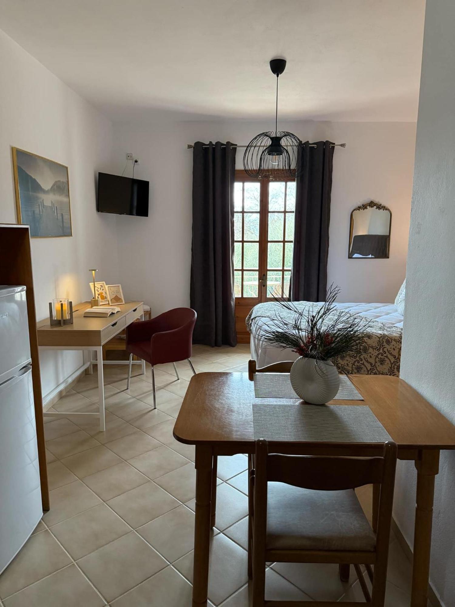 Evita Luxury Apartments Spilia  Екстериор снимка